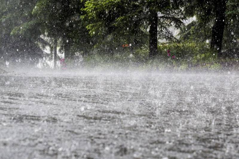 Met Office predicts heavy rain in Karachi today