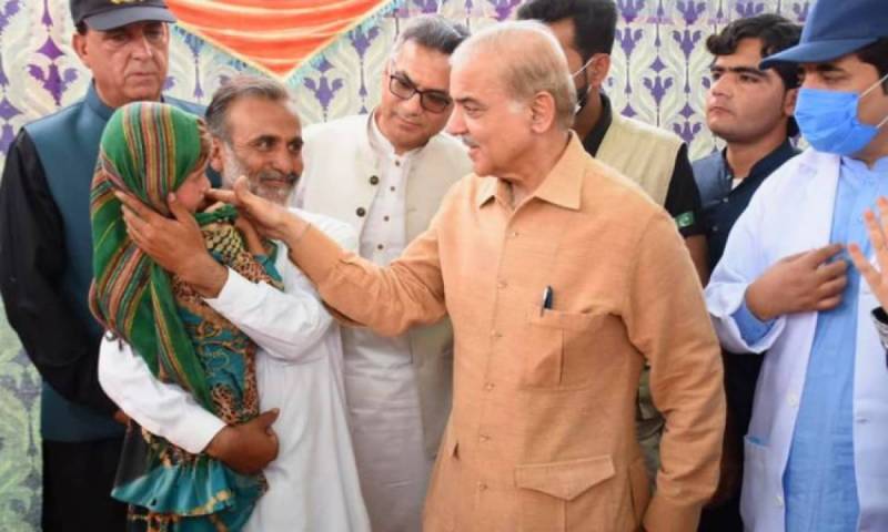 PM visits Thatta, Badin to assess rain damage