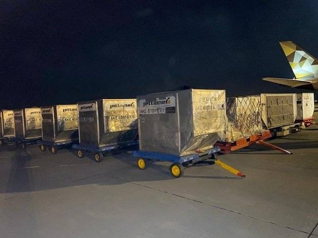 UAE special plane carrying relief goods arrives in Karachi