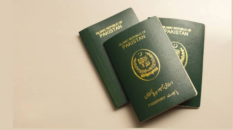 FIA arrests Afghan citizens for travelling on fake Pakistani passport