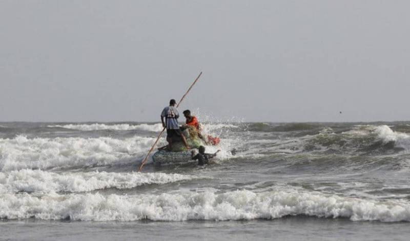 Cyclone Biparjoy: Rain with thunder, dust-storm likely in Karachi today