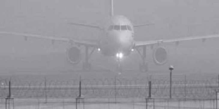 Dense fog disrupts flight operations at Lahore airport 