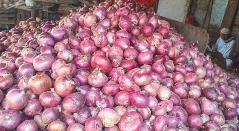 Onion price surges to Rs320/kg as inflation inches up