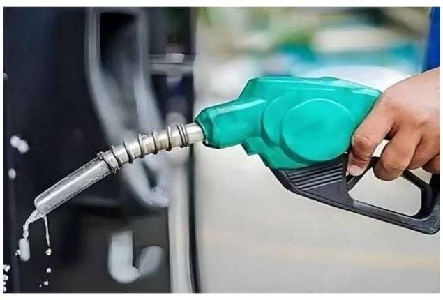 Will petrol prices in Pakistan drop again?