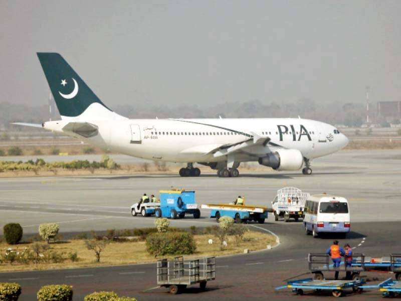 Flights delayed from Karachi amid Cyclone Asna and severe weather