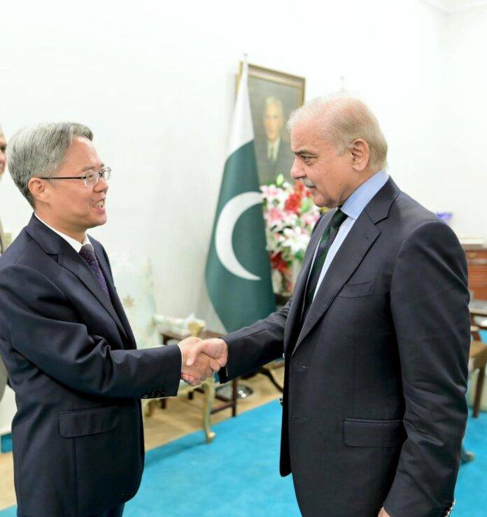 PM seeks enhanced collaboration with China in key sectors