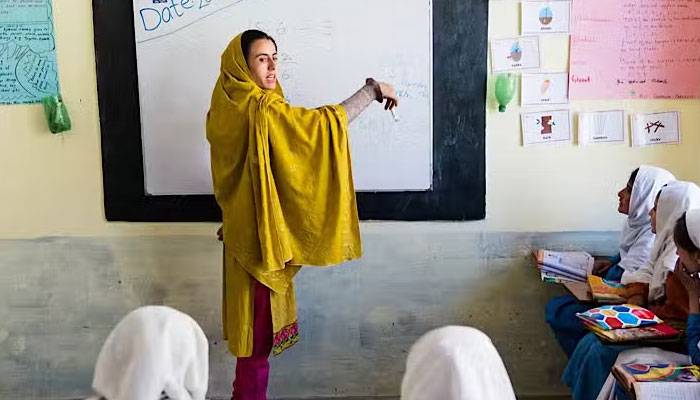 Sindh govt decides to fire ghost school teachers