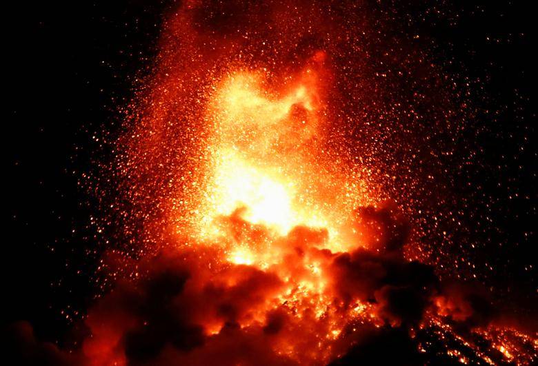 Massive fire destroys 80 houses in Chilas