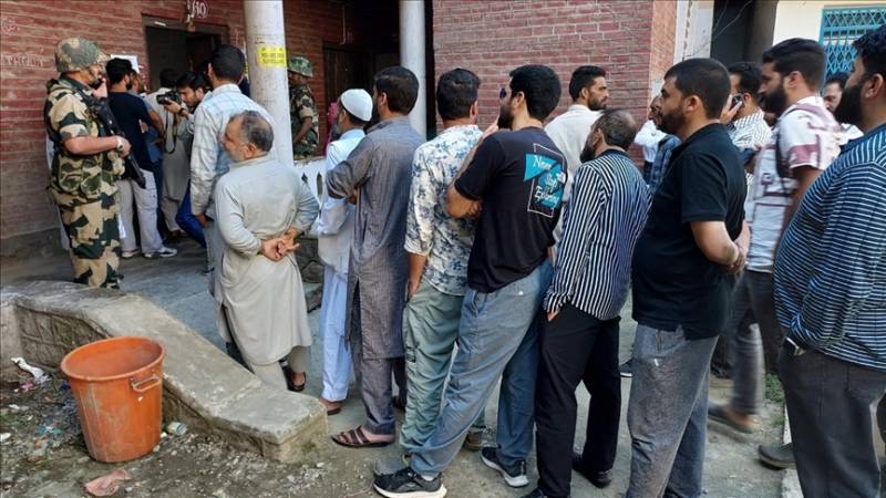  Kashmiris vote in crucial elections, first after loss of autonomy