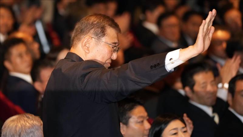 Ex-defense chief Shigeru Ishiba set to become Japan’s new premier