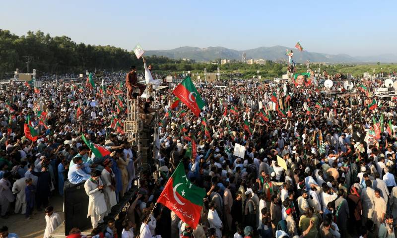 Govt set to file treason cases against PTI leaders 