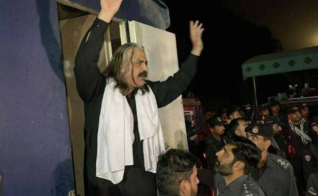 Islamabad court issues non-bailable arrest warrant for KP CM Ali Amin Gandapur