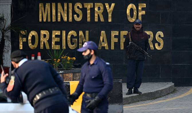 FO asks foreign diplomats to restrict their movement