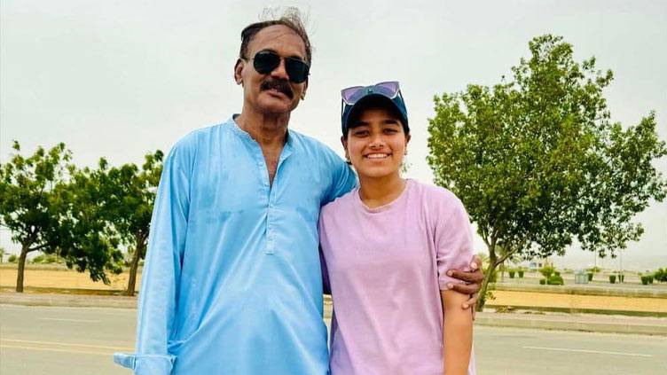 Pakistan women’s cricket team captain Fatima Sana bereaved as father passes away