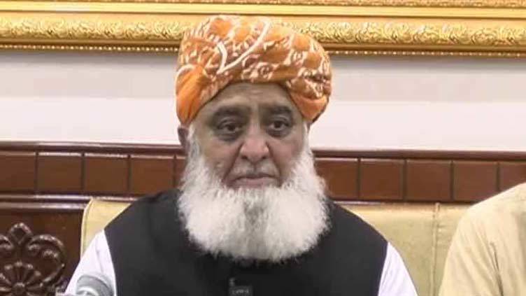 JUI-F chief threatens to halt talks over pressure on party members