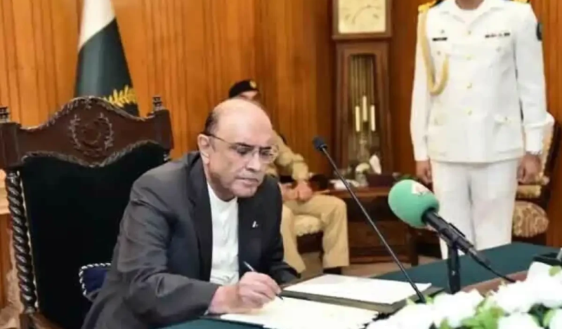 President Zardari signs 26th constitutional amendment, notification issued