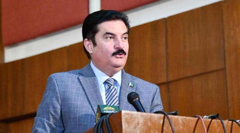 KP Governor emphasizes need to address difficulties faced by Afghan refugees