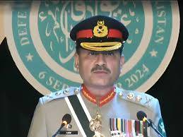 COAS reaffirms army’s resolve against terrorism in Peshawar visit