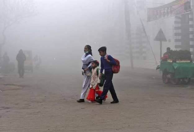 LHC directs schools to arrange transport, tackle smog with fitness policy