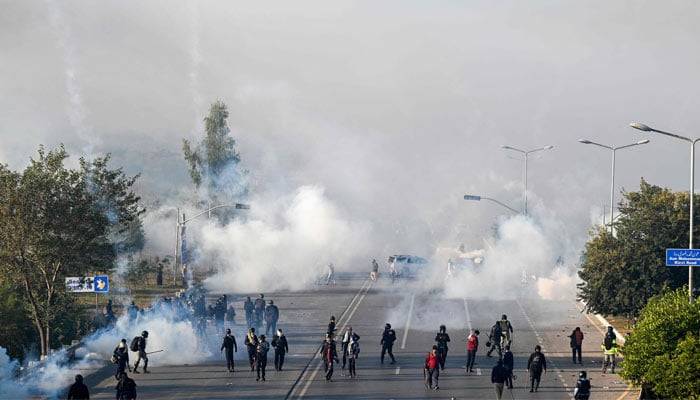 Security sources deny rumors of casualties during Islamabad protest