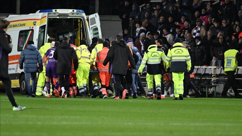 Fiorentina's Bove in intensive care after collapsing on pitch during Inter Milan match