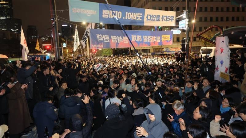 South Korean parliament votes for lifting of martial law