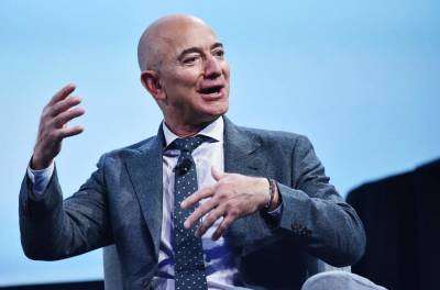 Amid Controversy, Jeff Bezos Chooses To Focus On India Positives