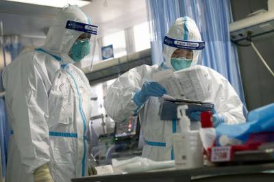 Chinese fatalities from virus top 2,200