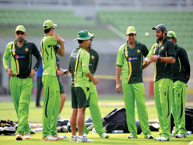 Pak-India tussle spices up Asia Cup