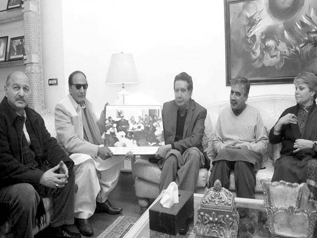 PML-Q agrees to attend ANP APC