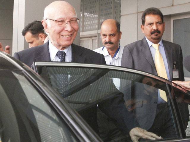 Sartaj to take up key issues with Salman, Menon today