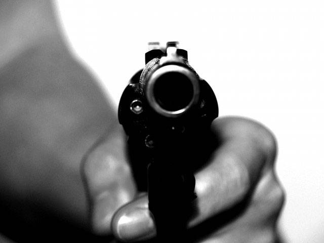 Schoolboy shoots himself dead 