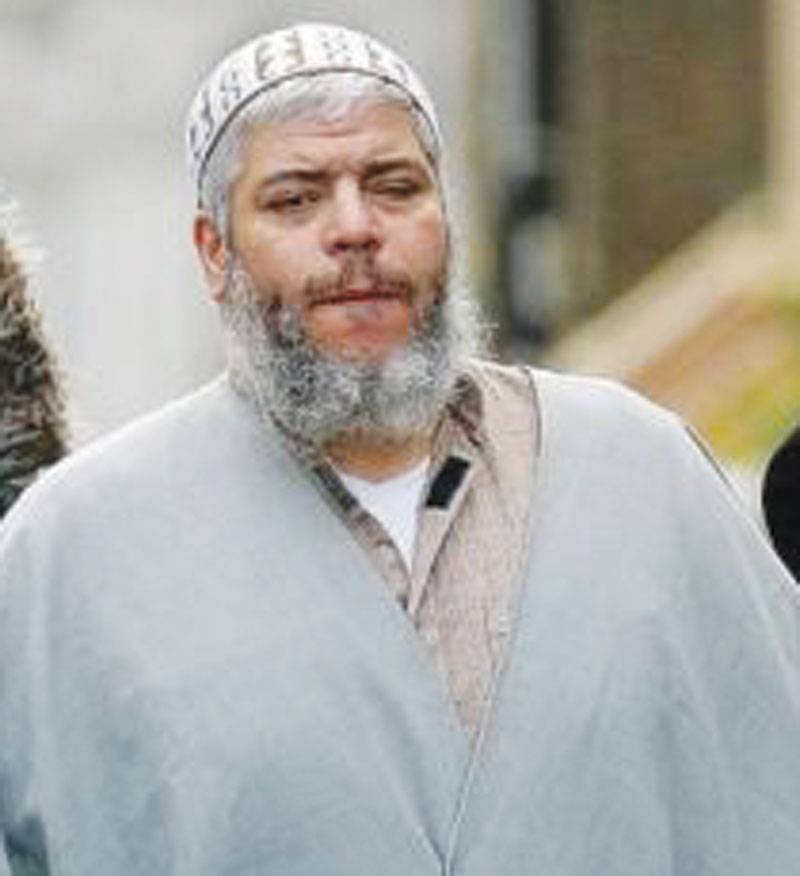 US seeks life for convicted London imam 