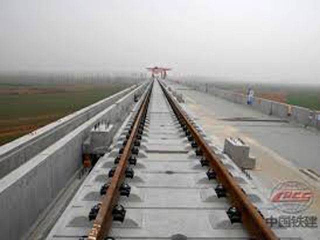 China likely to invest Rs600b to upgrade Railways track