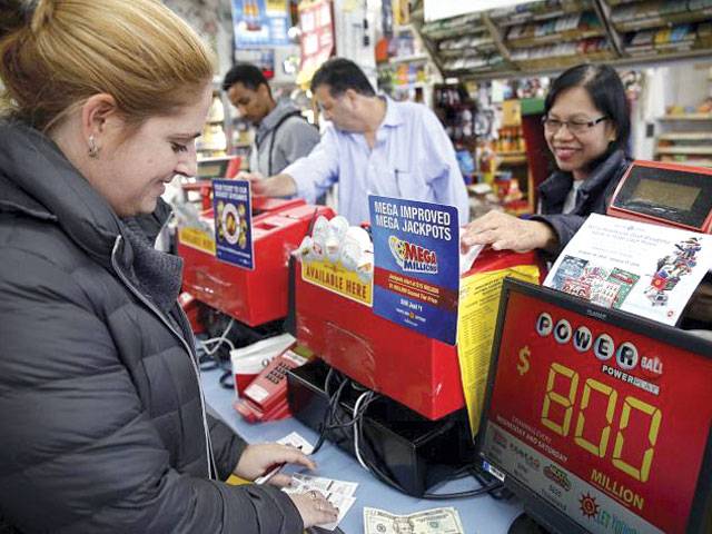 Lottery fever as record US jackpot soars to $800m