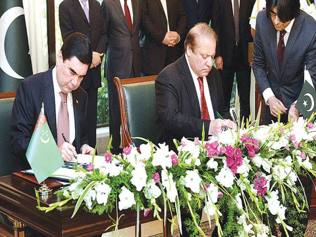 Pakistan, Turkmenistan ink eight accords 