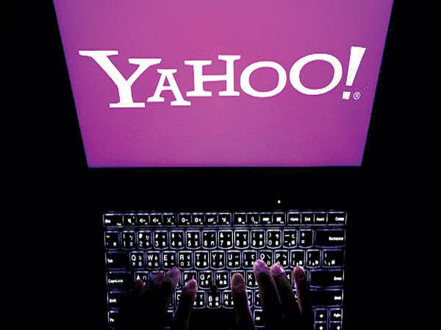 Yahoo calls report of secret email scanning ‘misleading’ 