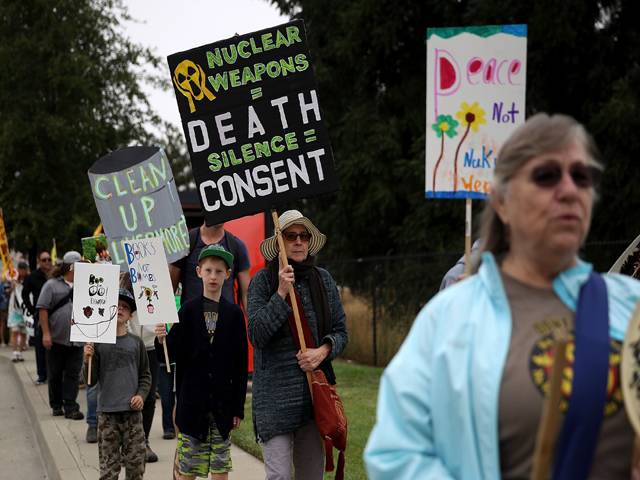  Demo against nuclear weapons