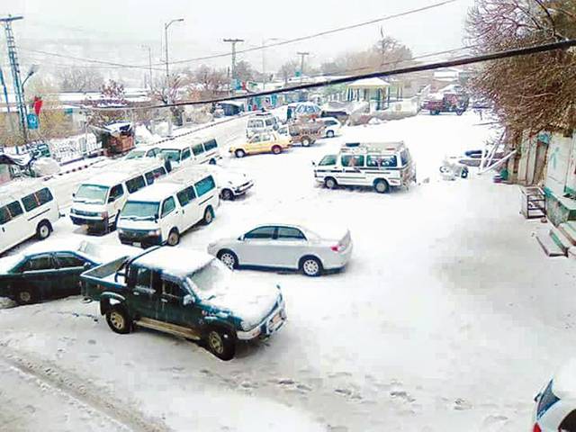 Ziarat valley receives first winter snowfall