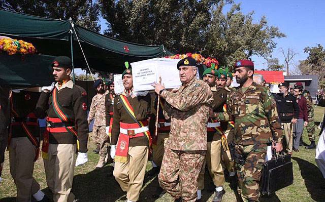 COAS attends funeral of Swat martyrs