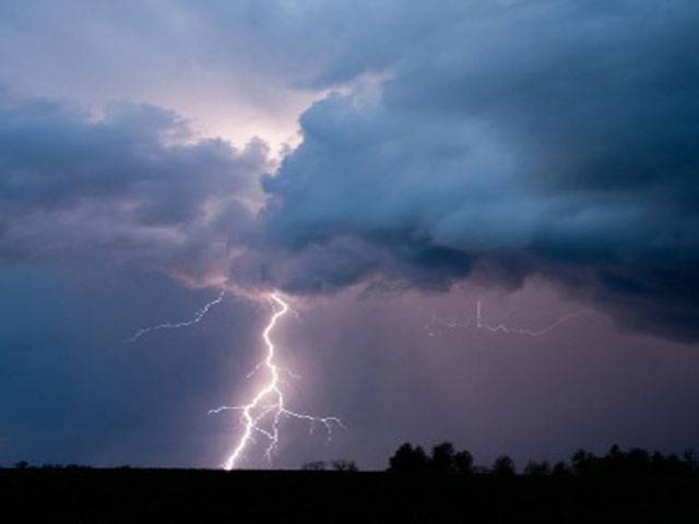 Lightning kills teenager in Attock