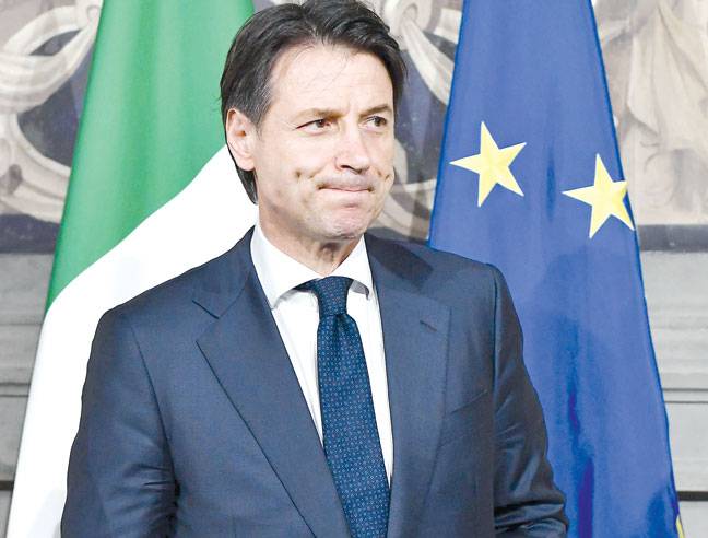 Giuseppe Conte gives up bid to become Italy’s PM