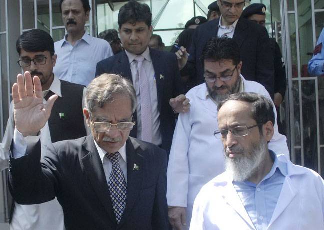 CJP visits hospital