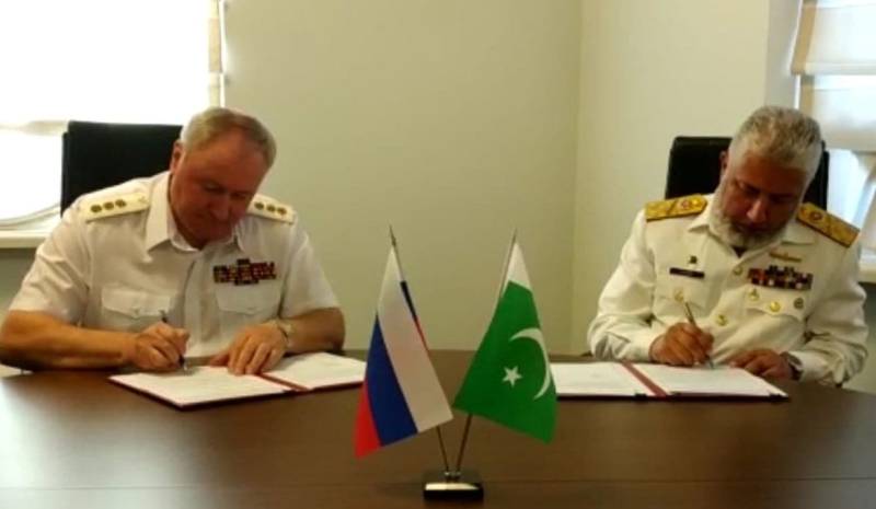 Pakistan, Russia sign MoU for naval cooperation