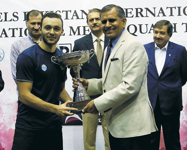 Youssef, Rowan lift Int’l Squash men, women titles