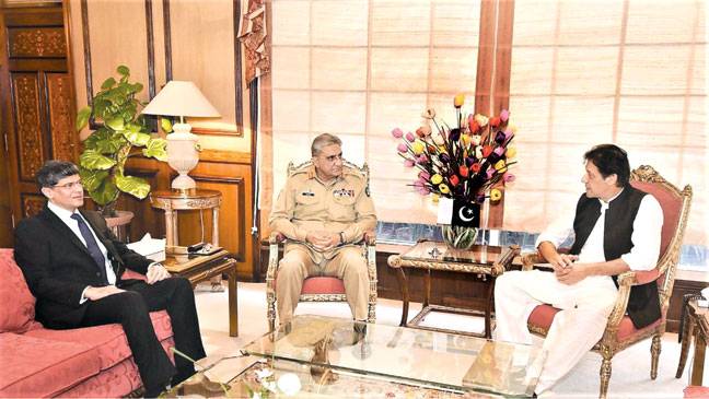 PM, army chief discuss Indian threats