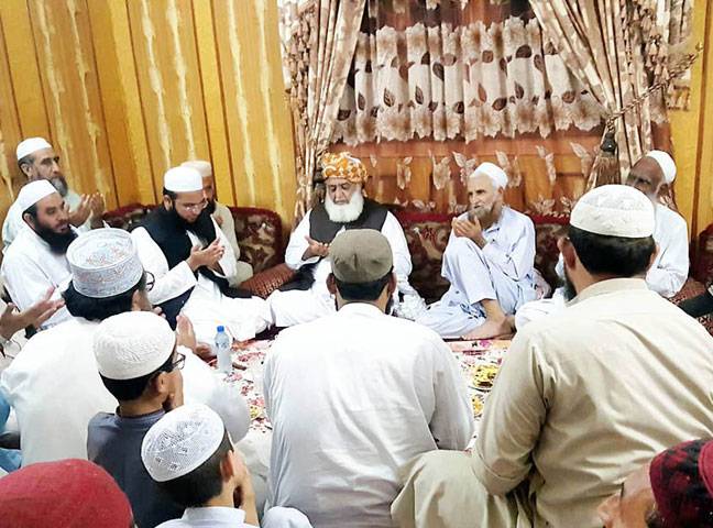 30 religious parties join hands to protect ‘Islamic identity of Pakistan’