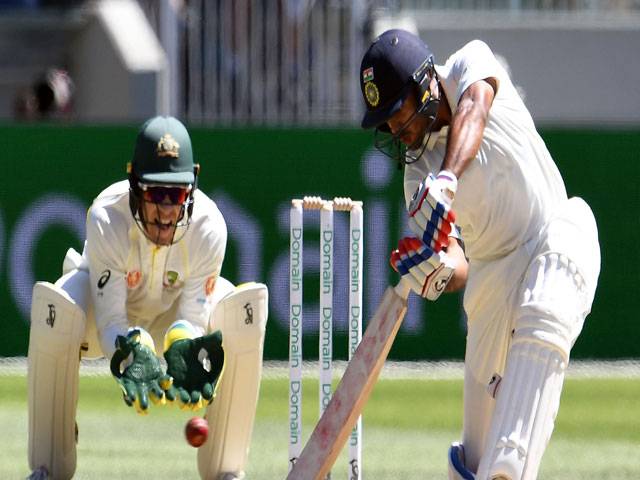 Debutant Agarwal shines as India dictate play on Boxing Day