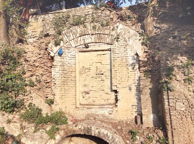 Crumbling Sialkot Fort ‘at last’ gets admin’s attention