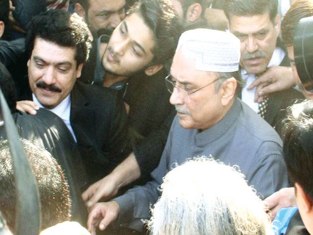 CJP orders ECL delisting of Bilawal, Murad